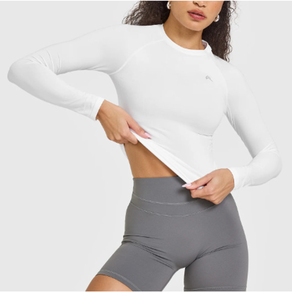 Oner Active Tops - Oner Active White Go To Seamless Fitted Long Sleeve Top Size S